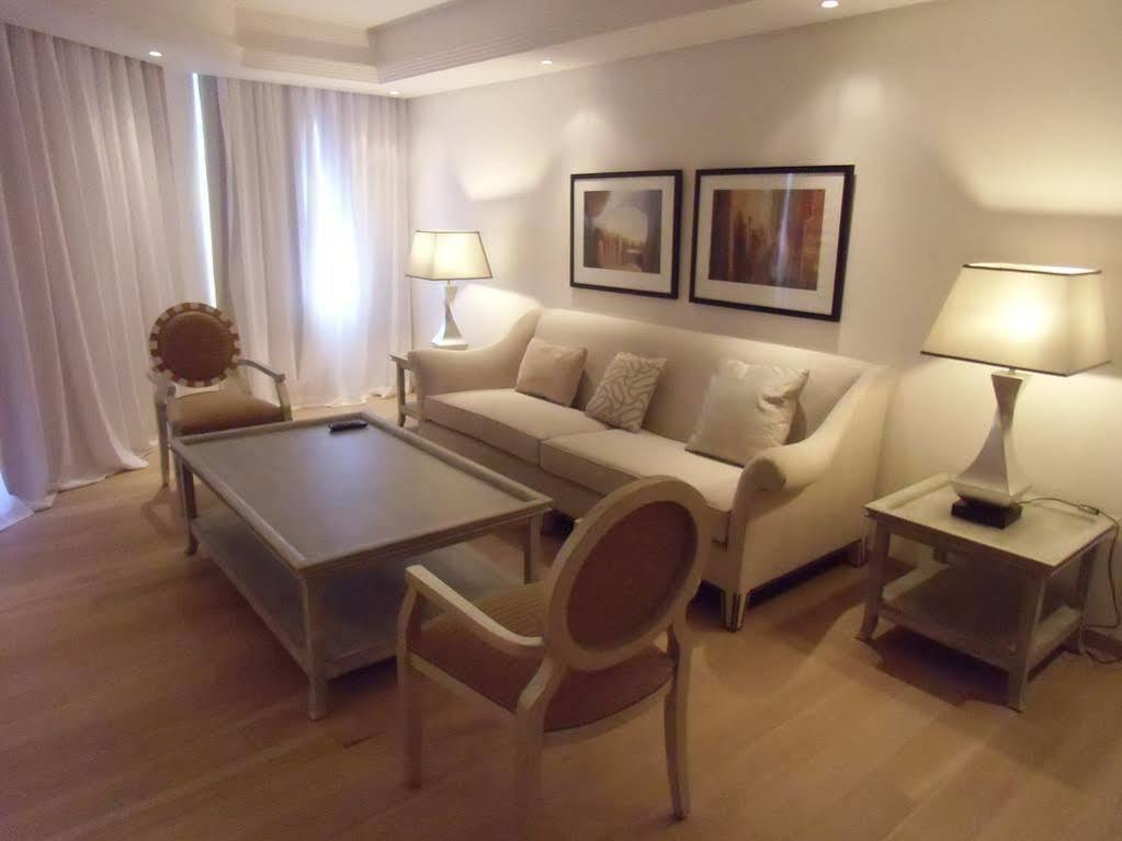 Las Dunas Suites & Apartments Estepona Exteriör bild